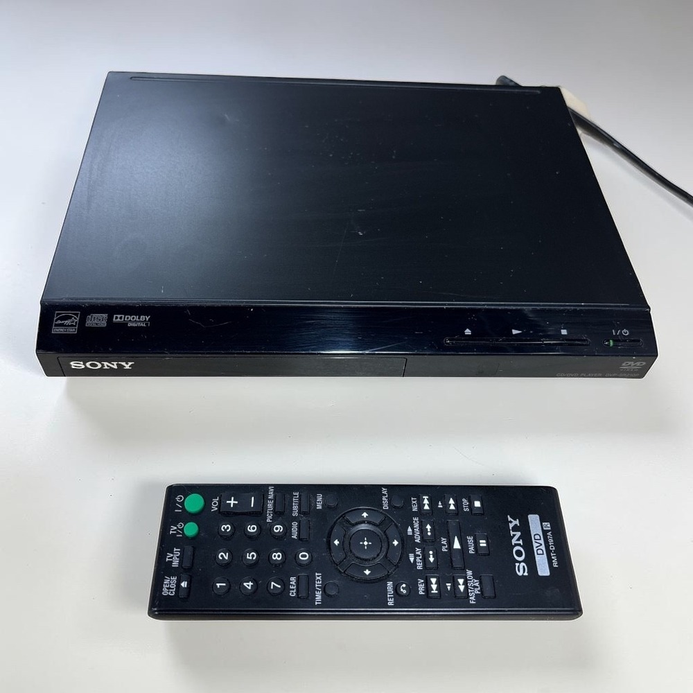 Sony DVP-SR210P CD DVD Player Tested Working RMT-D197A Remote Black